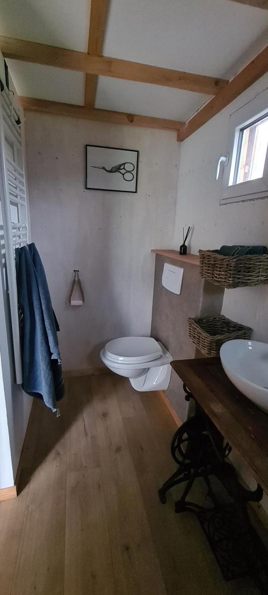 Les Milles Bottes Et Ses Roulottes Villa Encausse-les-Thermes Eksteriør billede